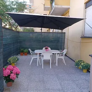  Appartamento La Casa Di Lila - Con Ingresso Indipendente E Spazio Esterno Italia